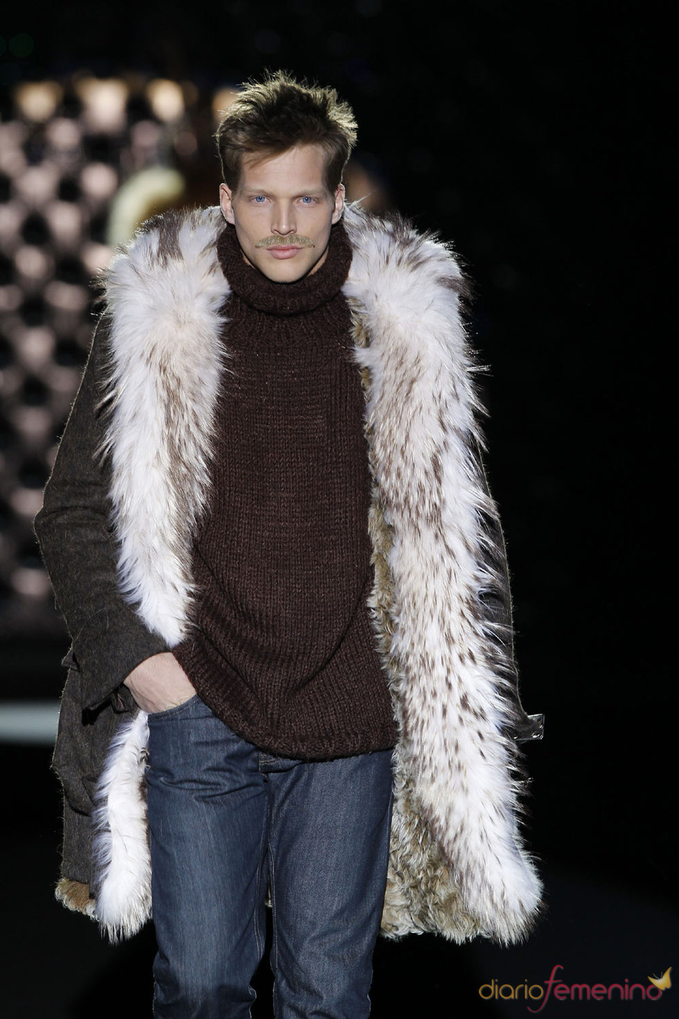 El estilo del gallego Roberto Verino en la Pasarela Cibeles 2010