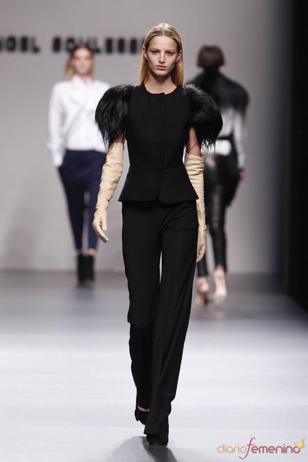 Angel Schlesser - Cibeles 2010 Angel Schlesser - Cibeles 2010