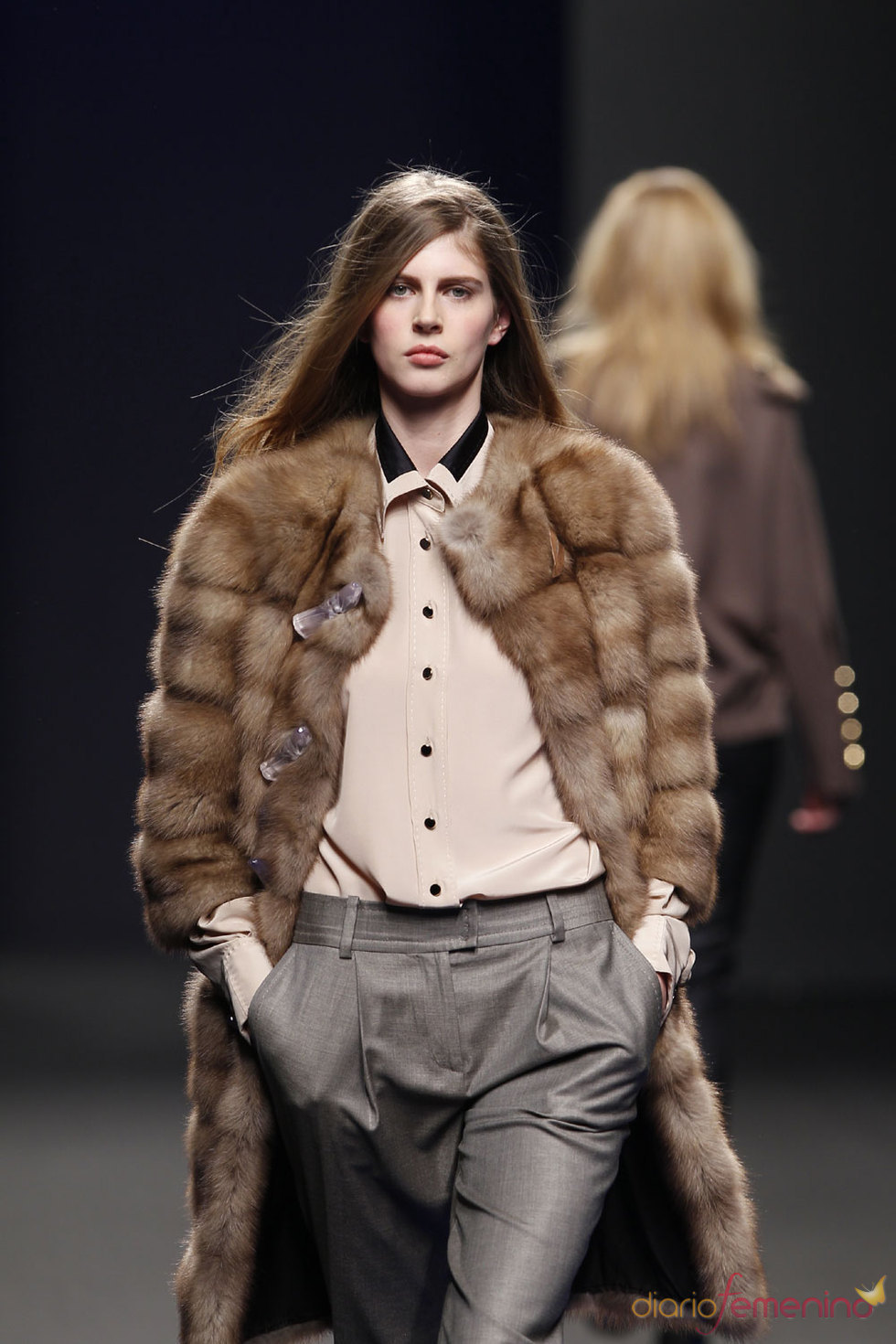 Abrigo de piel de Miguel Palacio en Cibeles 2010