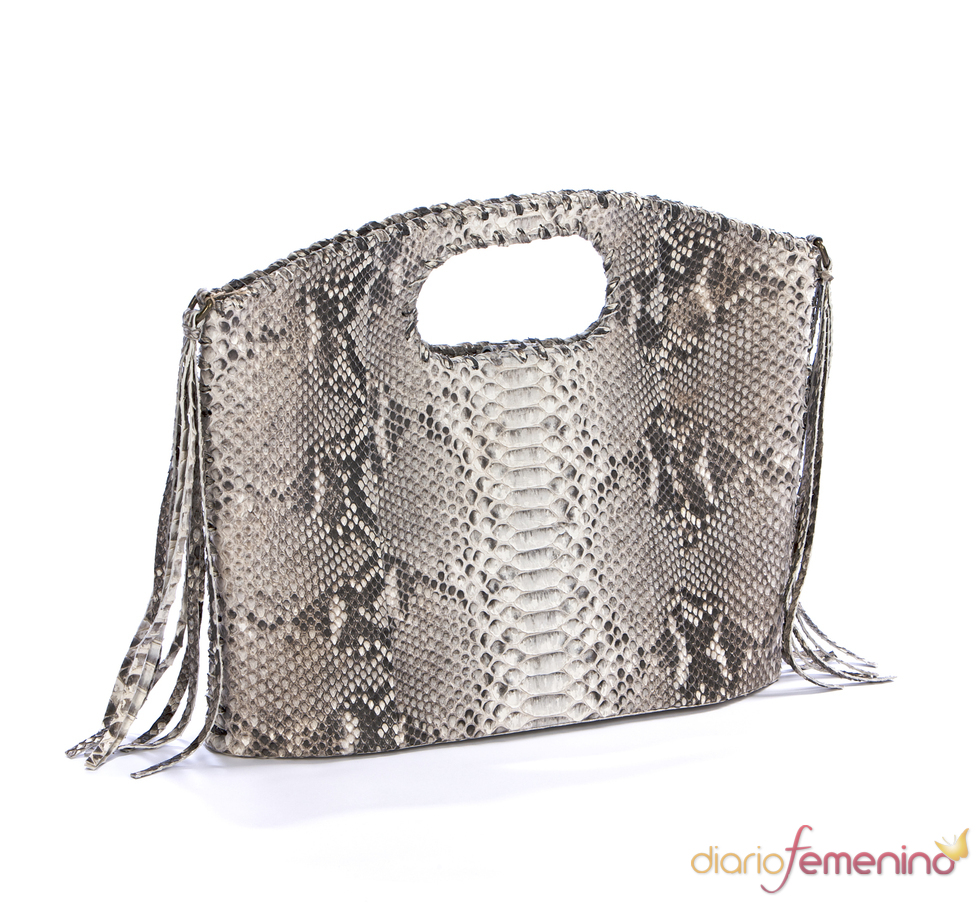 Look Baño: bolso de serpiente