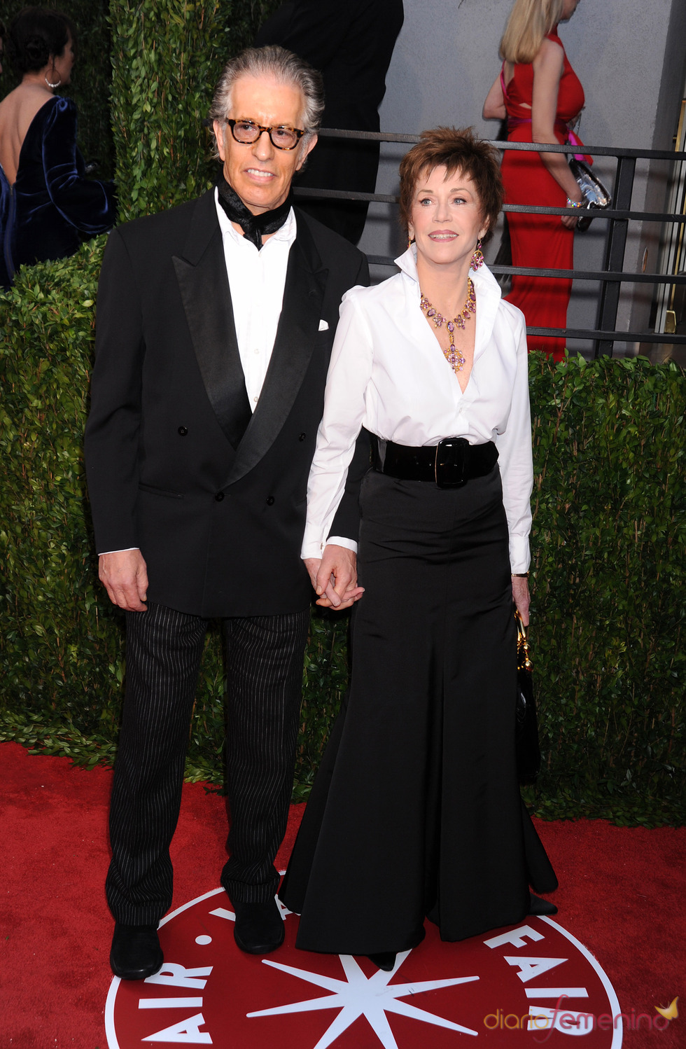 Richard Perry y Jane Fonda en la fiesta Vanity Fair Oscar 2010
