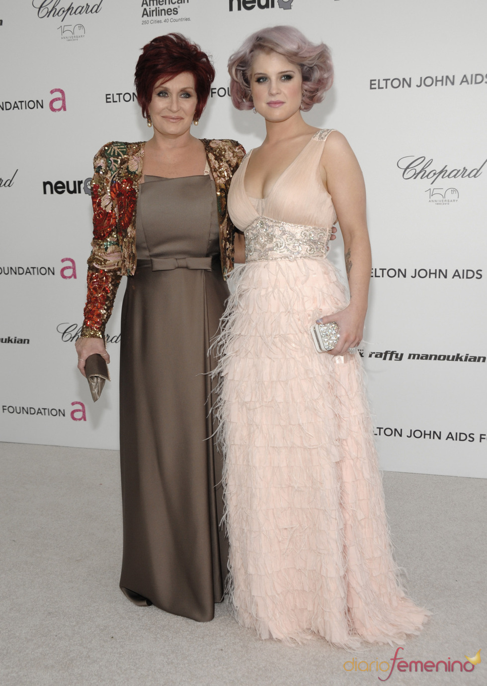 Sharon y Kelly Osbourne en la fiesta Elton John Oscar 2010