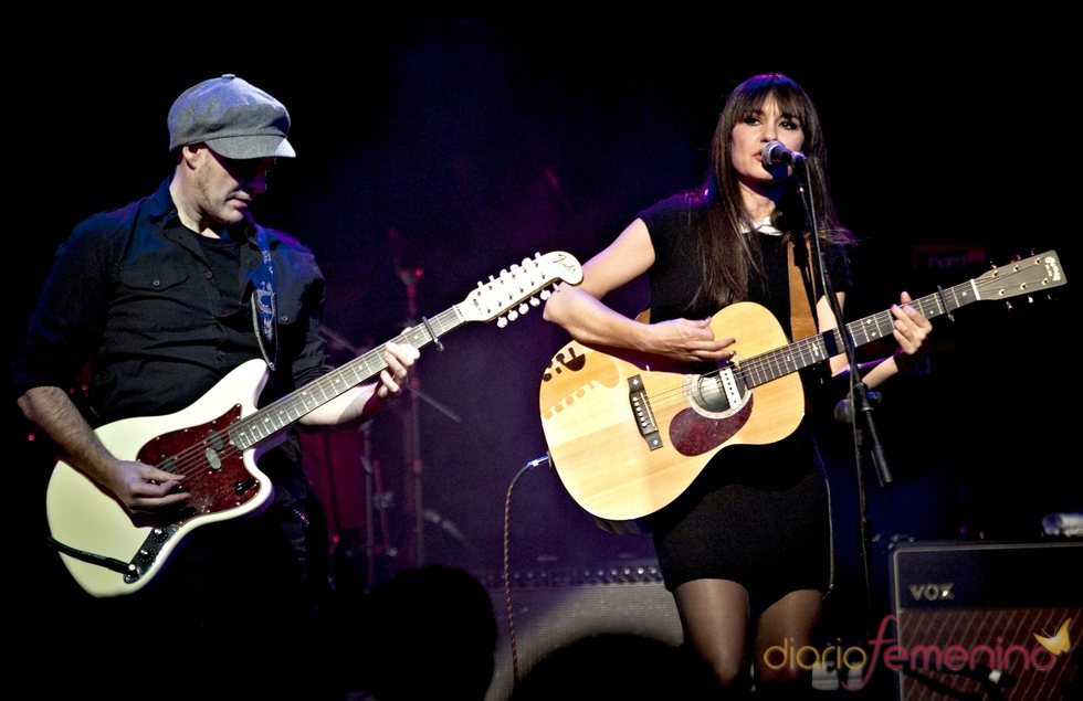 Amaral homenajea a Antonio Vega