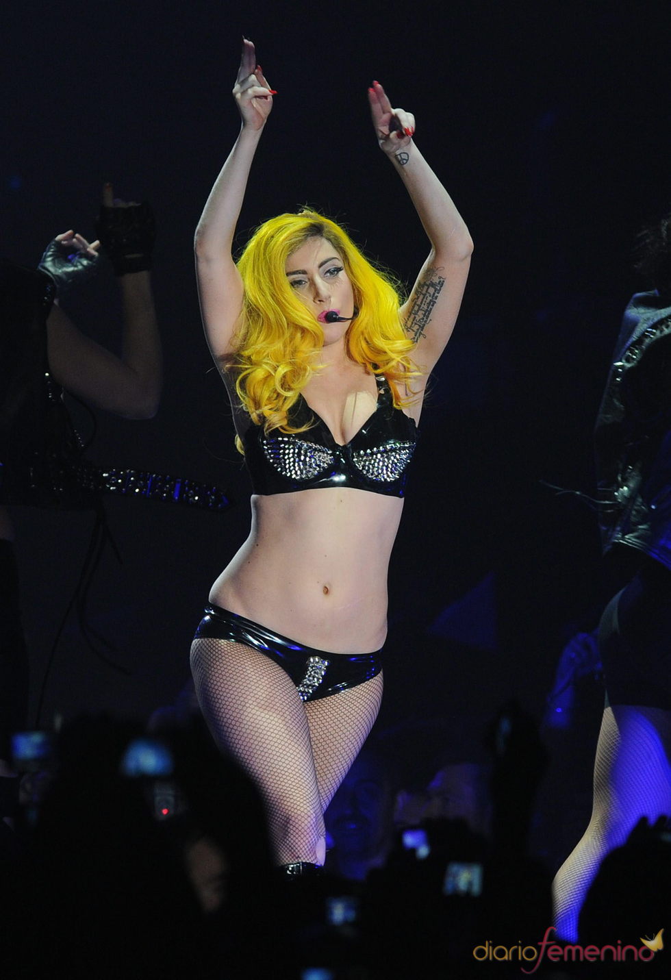 Lady Gaga arrasa en los Grammy con seis nominaciones