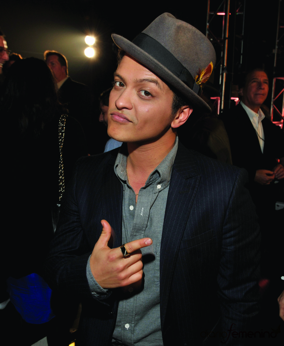 Bruno Mars en las nominaciones de los Grammy 2011
