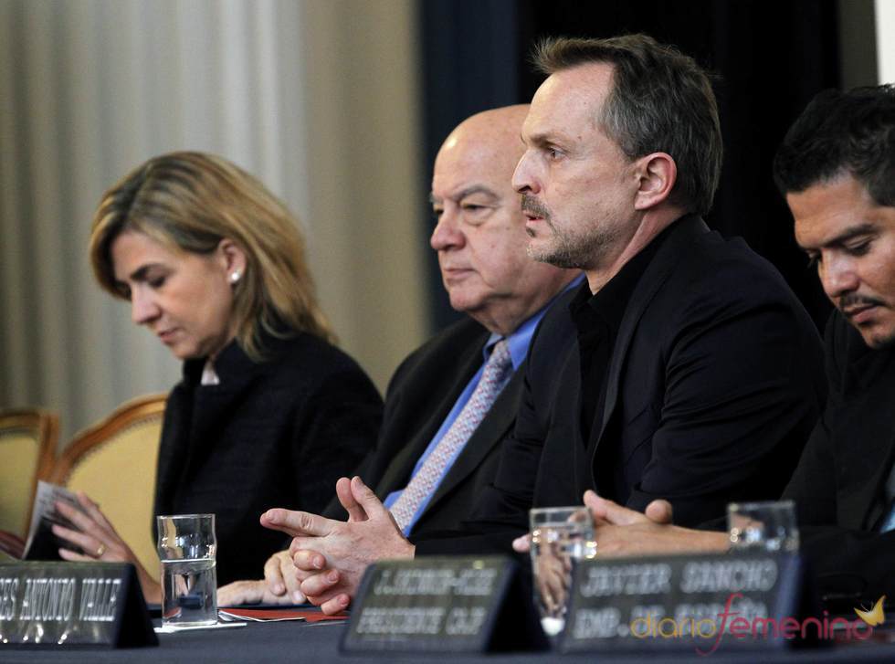 La Infanta Cristina y Miguel Bosé contra las minas antipersonales