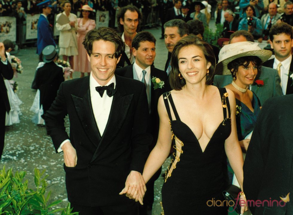 Liz Hurley y Hugh Grant