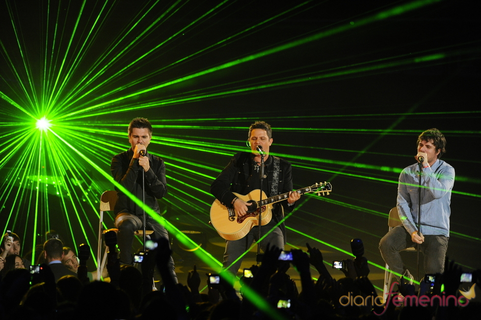 Alejandro Sanz, Dani Martín y Juanes durante la gala Premios 40 Principales 2010