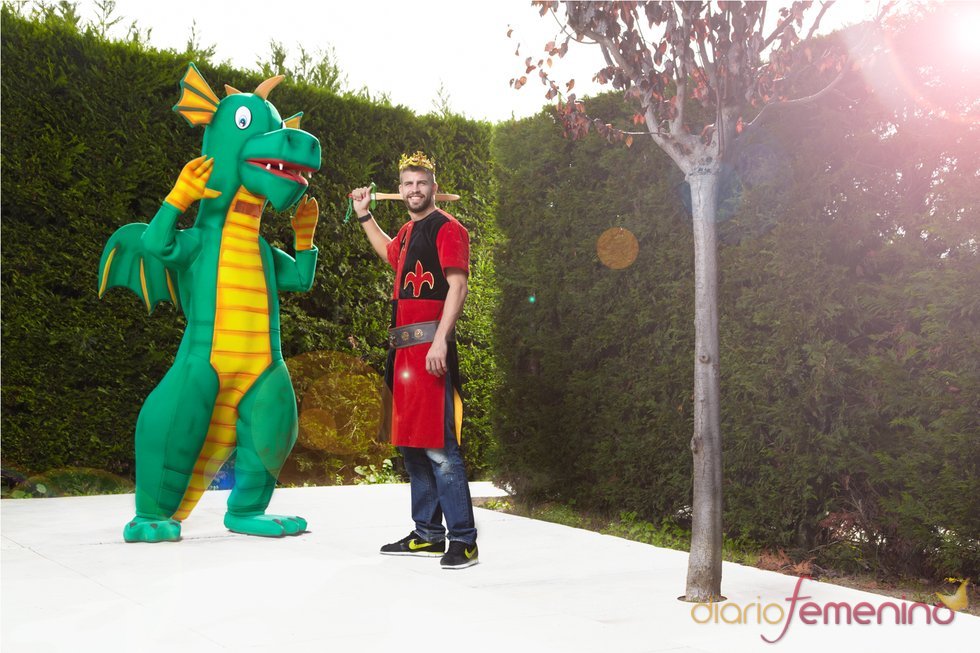 Gerard Piqué en el calendario ÁNIMA 2011