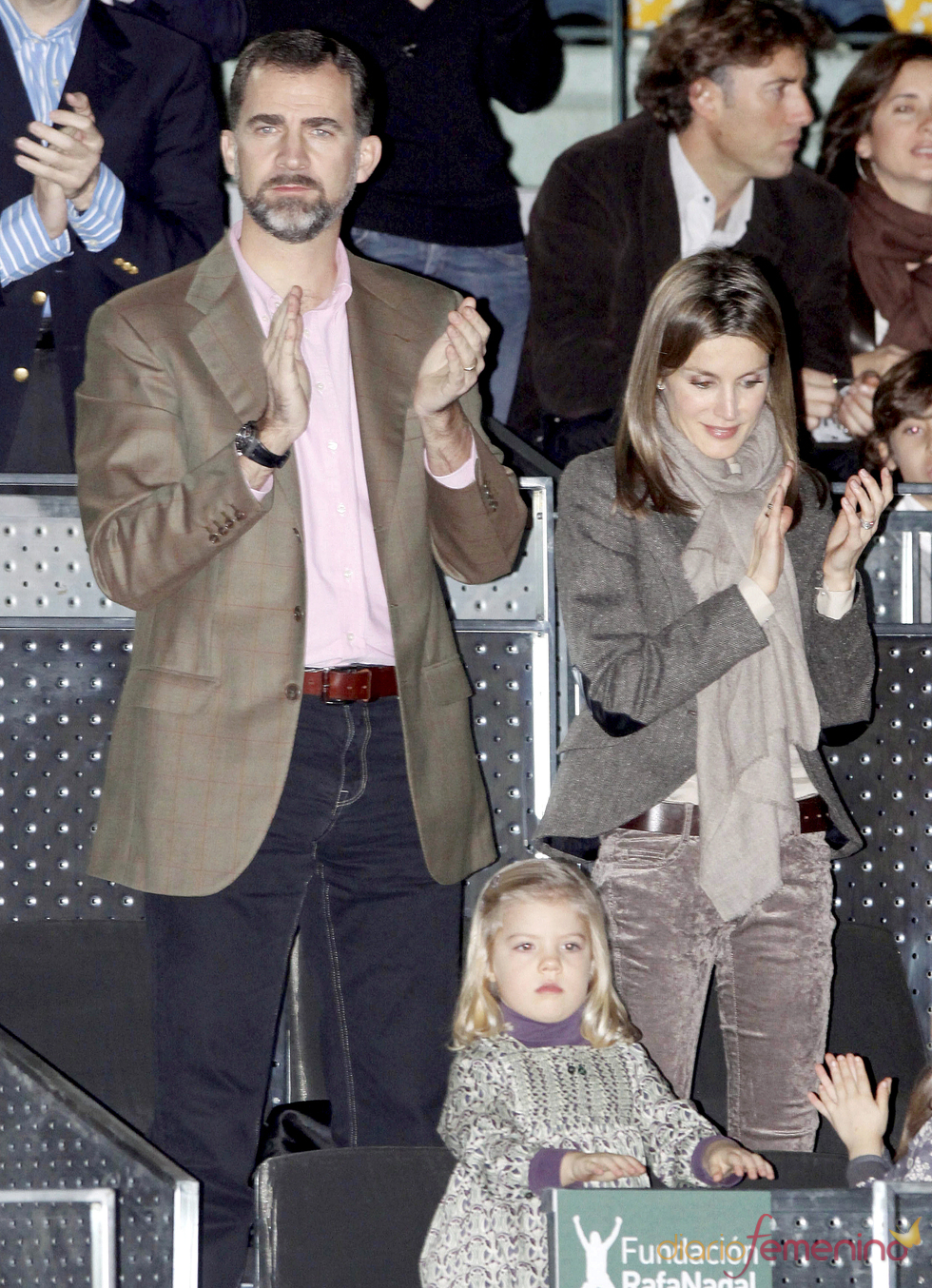 Los Príncipes de Asturias durante el partido benéfico de la Fundación Rafa Nadal