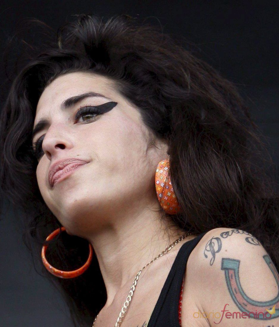 Amy Winehouse regresa tras cuatro años de sequía