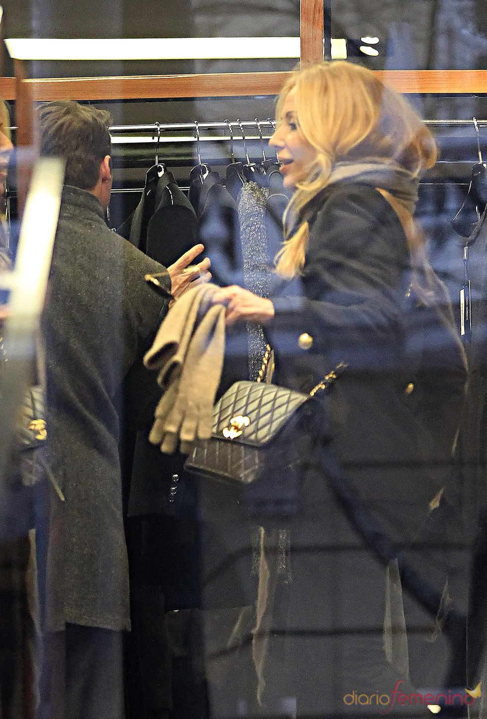 Marta Sánchez y Hugo Castejón, en las Rebajas 2011