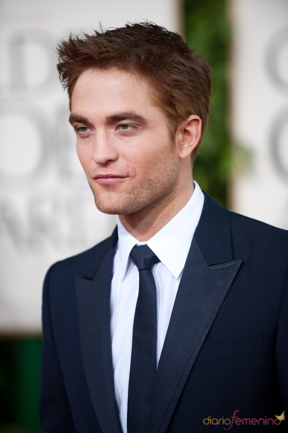 Robert Pattinson en los Globos de Oro 2011