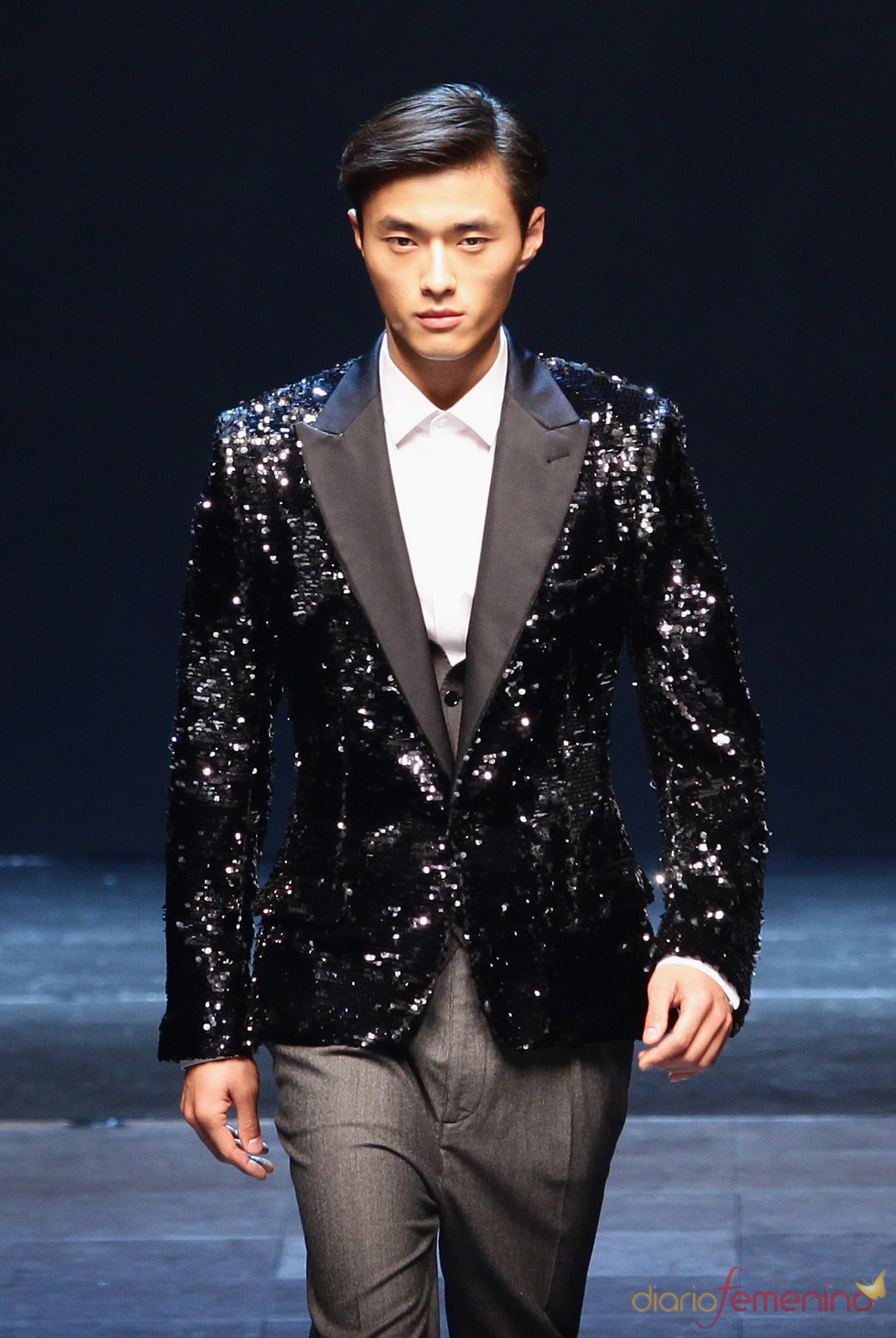 Americana brillante de D&G para la MFW A/W