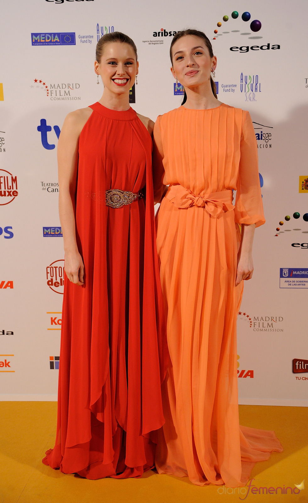 María Valverde y Manuela Velles en los Premios Jose María Forqué 2011