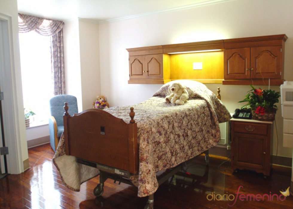 La cama de la habitación de Penélope Cruz y su hijo