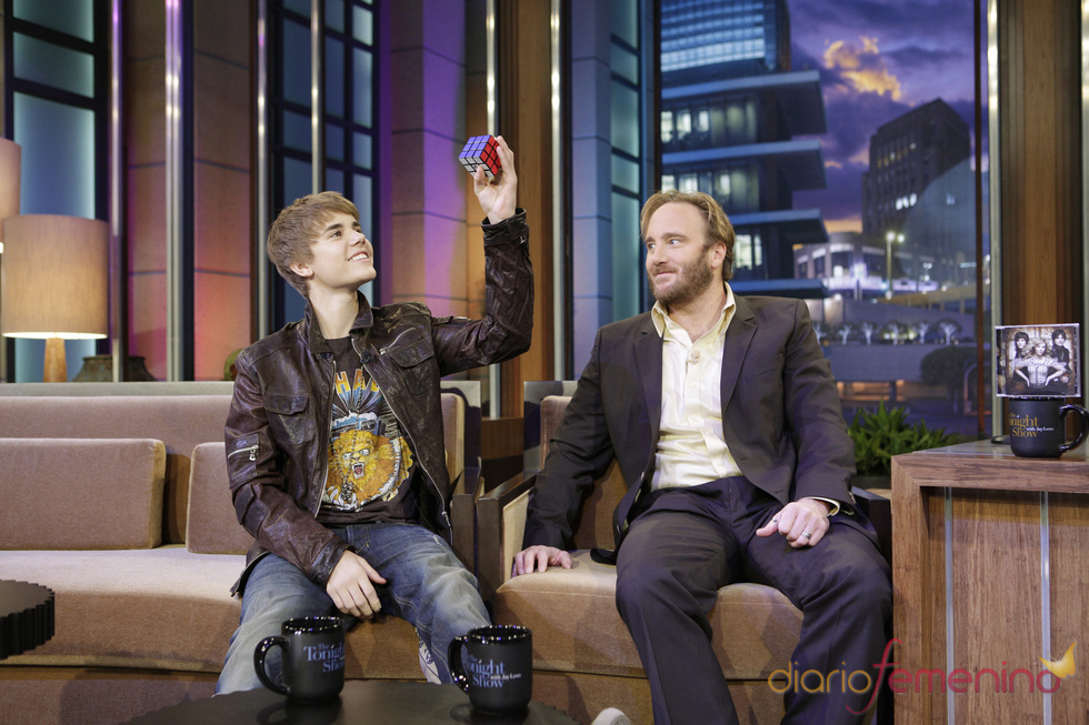 Justin Bieber visita el programa 'Tonigh Show' de Jay Leno