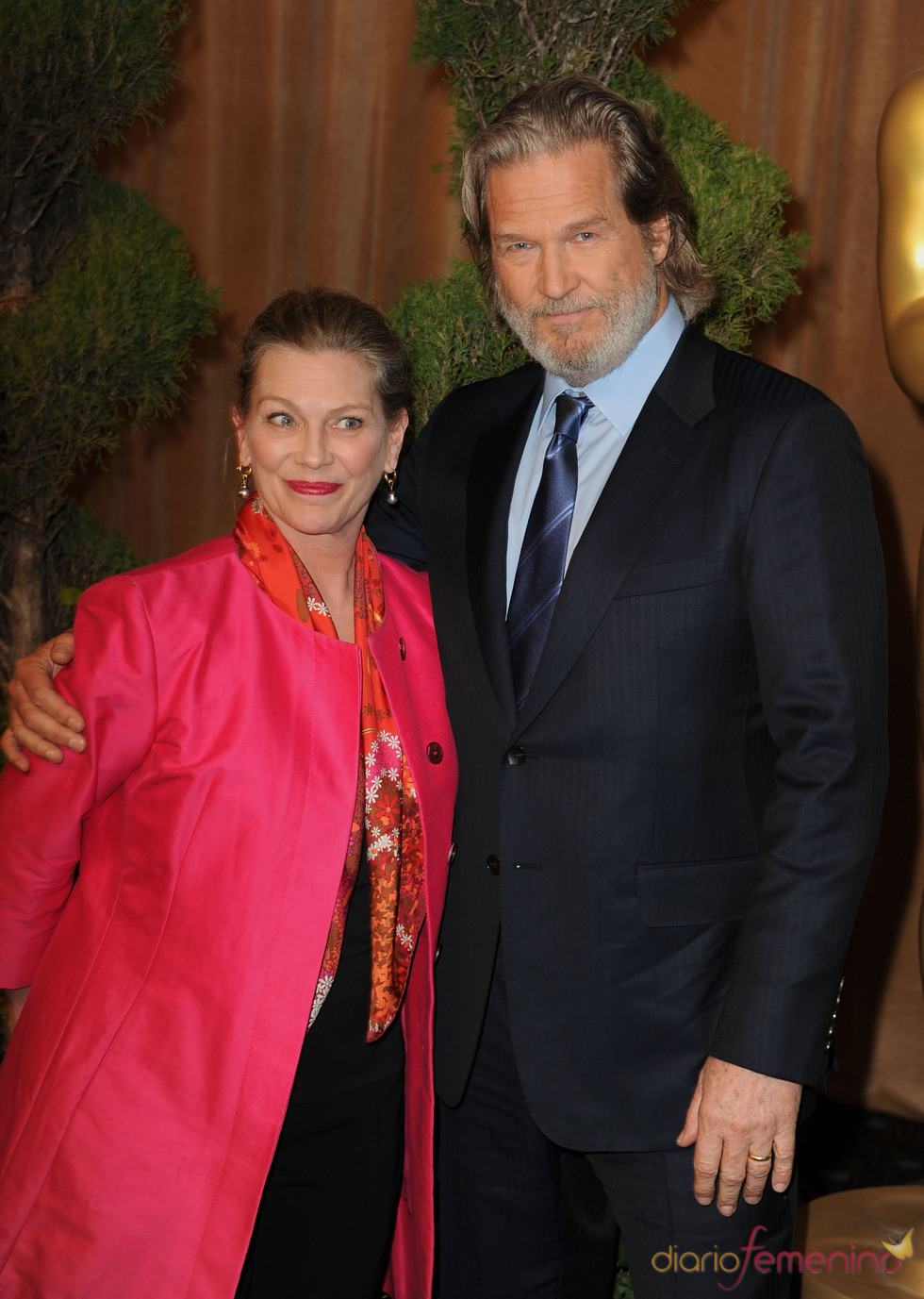 Susan y Jeff Bridges en el almuerzo de los nominados a los Oscar 2011