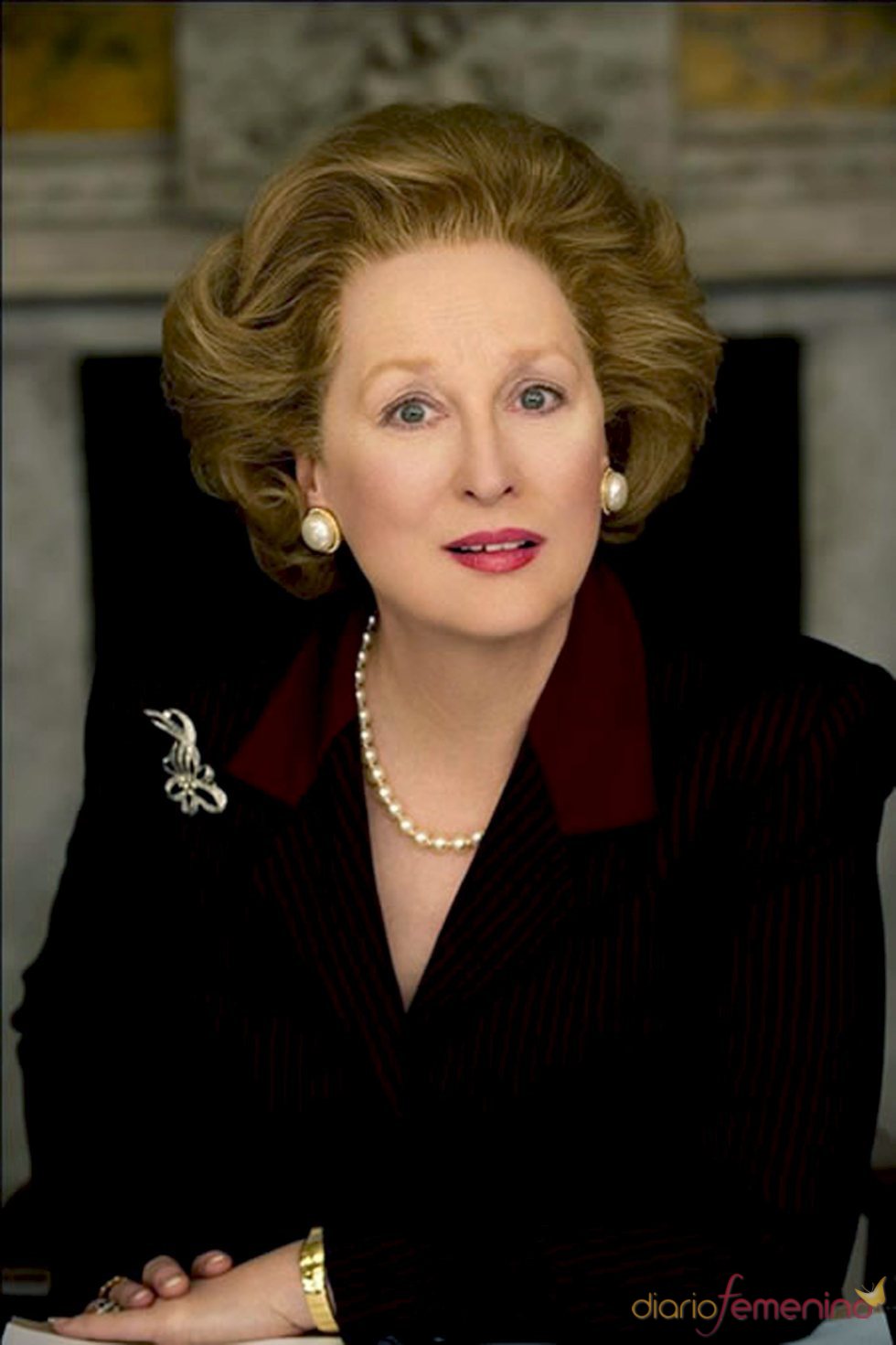 Meryl Streep caracterizada como Margaret Thatcher
