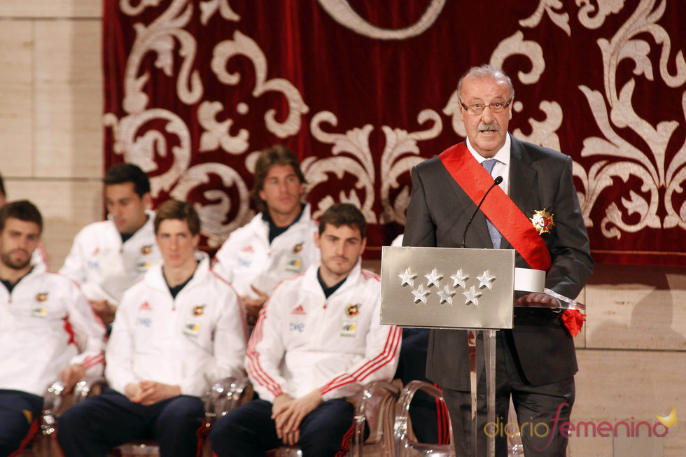 Vicente del Bosque agradece la Gran Cruz del 2 de Mayo