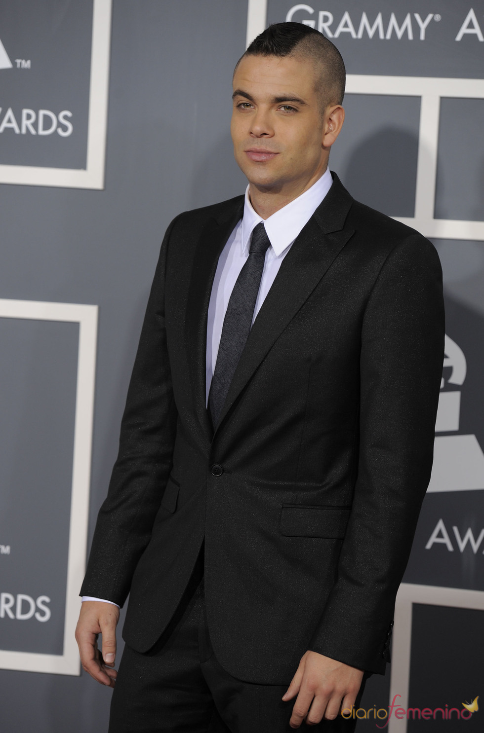 Mark Salling, de la serie 'Glee', en los Grammy 2011