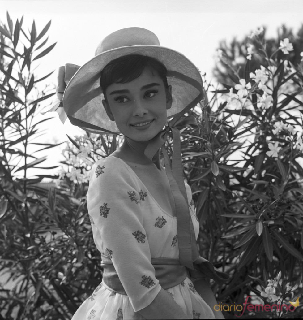 La elegante y frágil Audrey Hepburn
