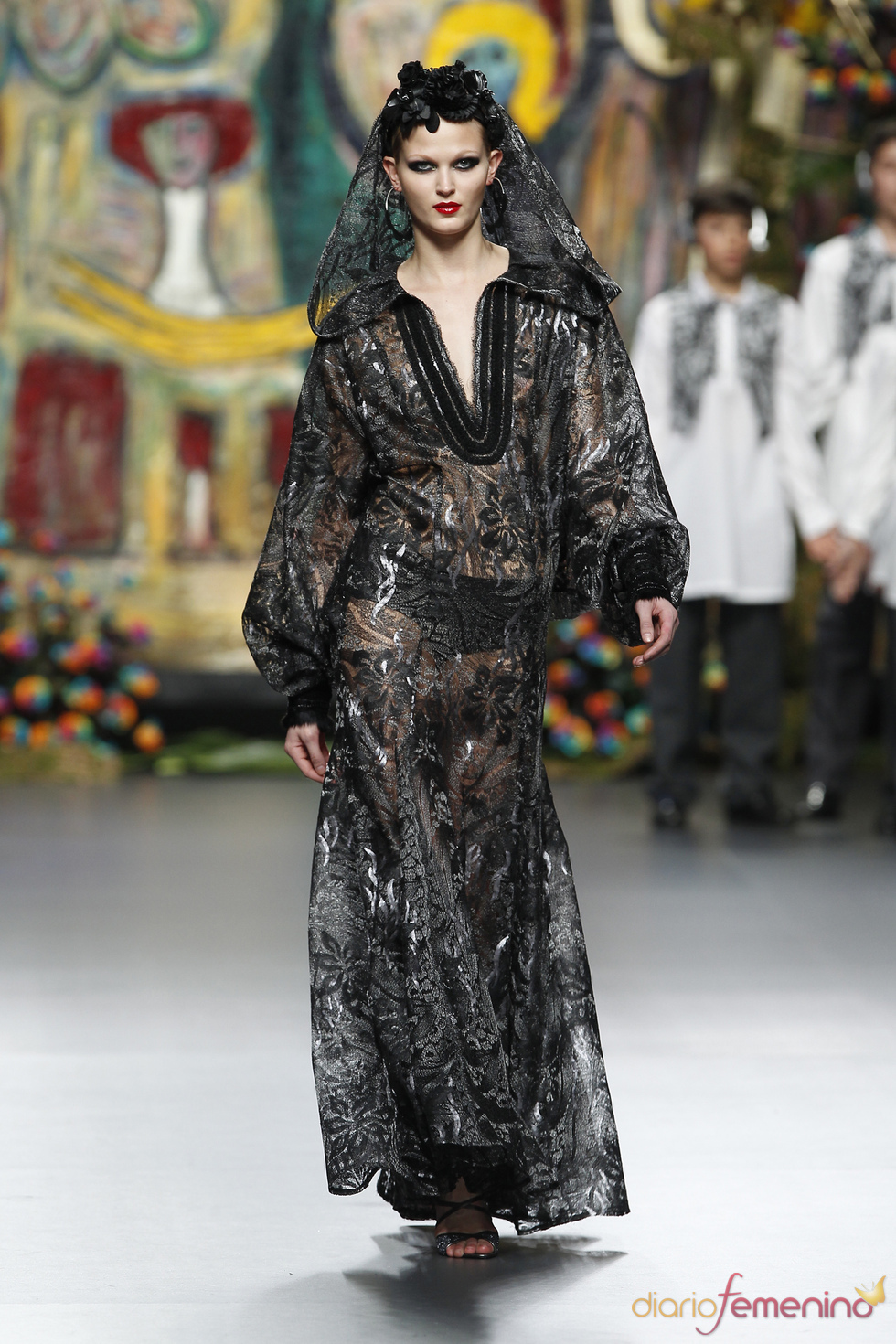 Transparencia floral de Francis Montesinos en Cibeles 2011