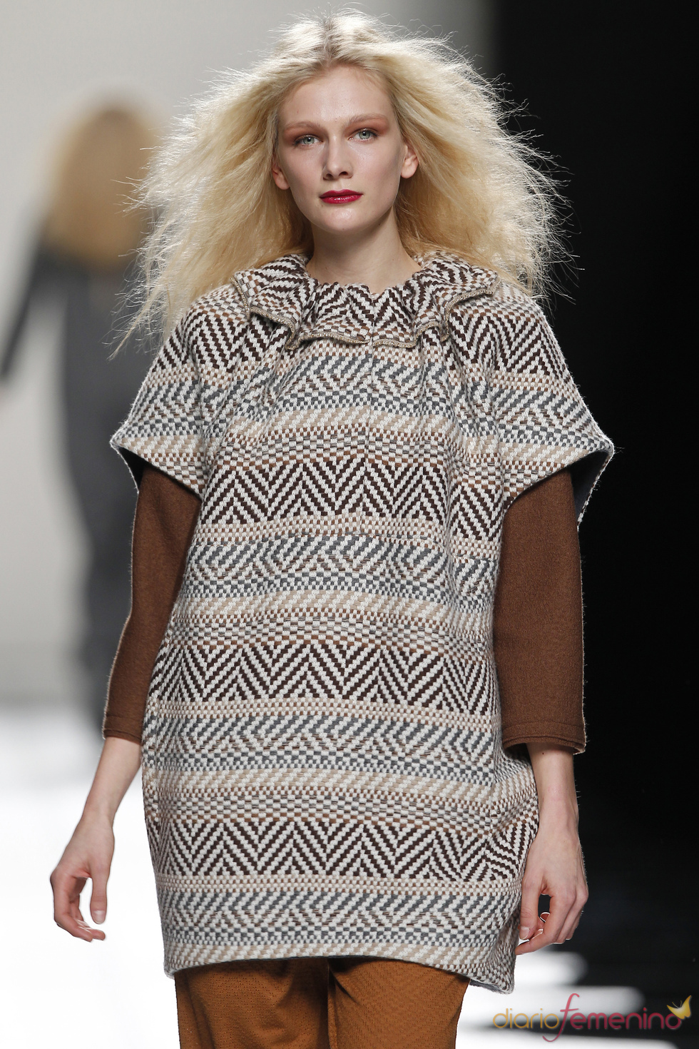 Poncho en pacth work, una propuesta de Ailanto