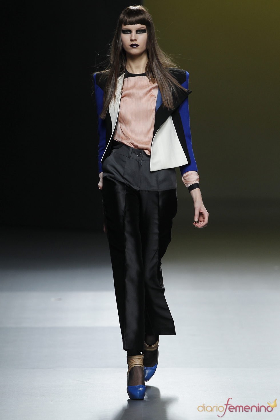 Colección de Ana Locking en Cibeles Madrid Fashion Week 2011