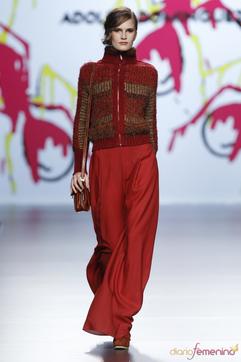 Vuelta al vintage de los años 70 con Adolfo Domínguez