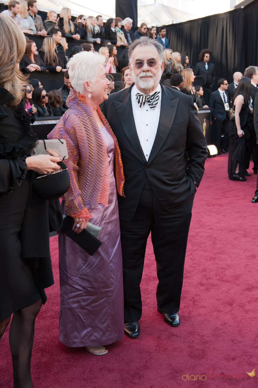 Eleanor y Francis Ford Coppola en la alfombra roja de los Oscars 2011