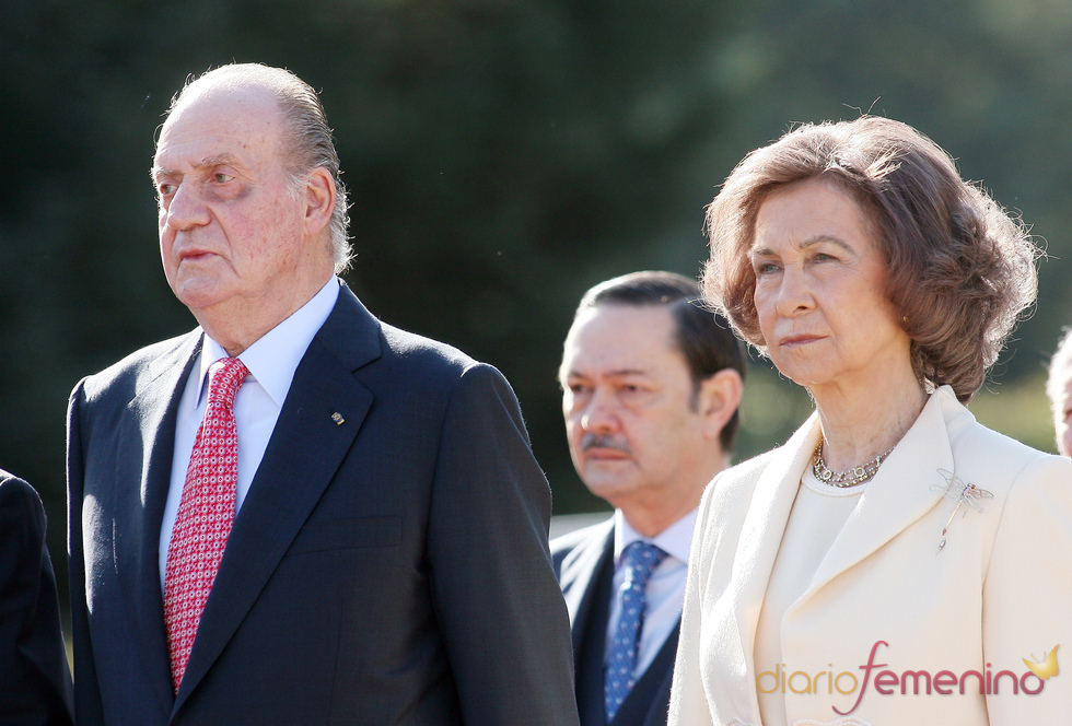 Sus Majestades los Reyes en la recepción al presidente chileno