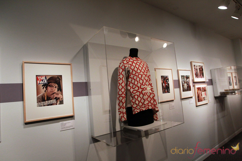 La modista Vivienne Westwood repasa sus modelos ochenteros en Nueva York