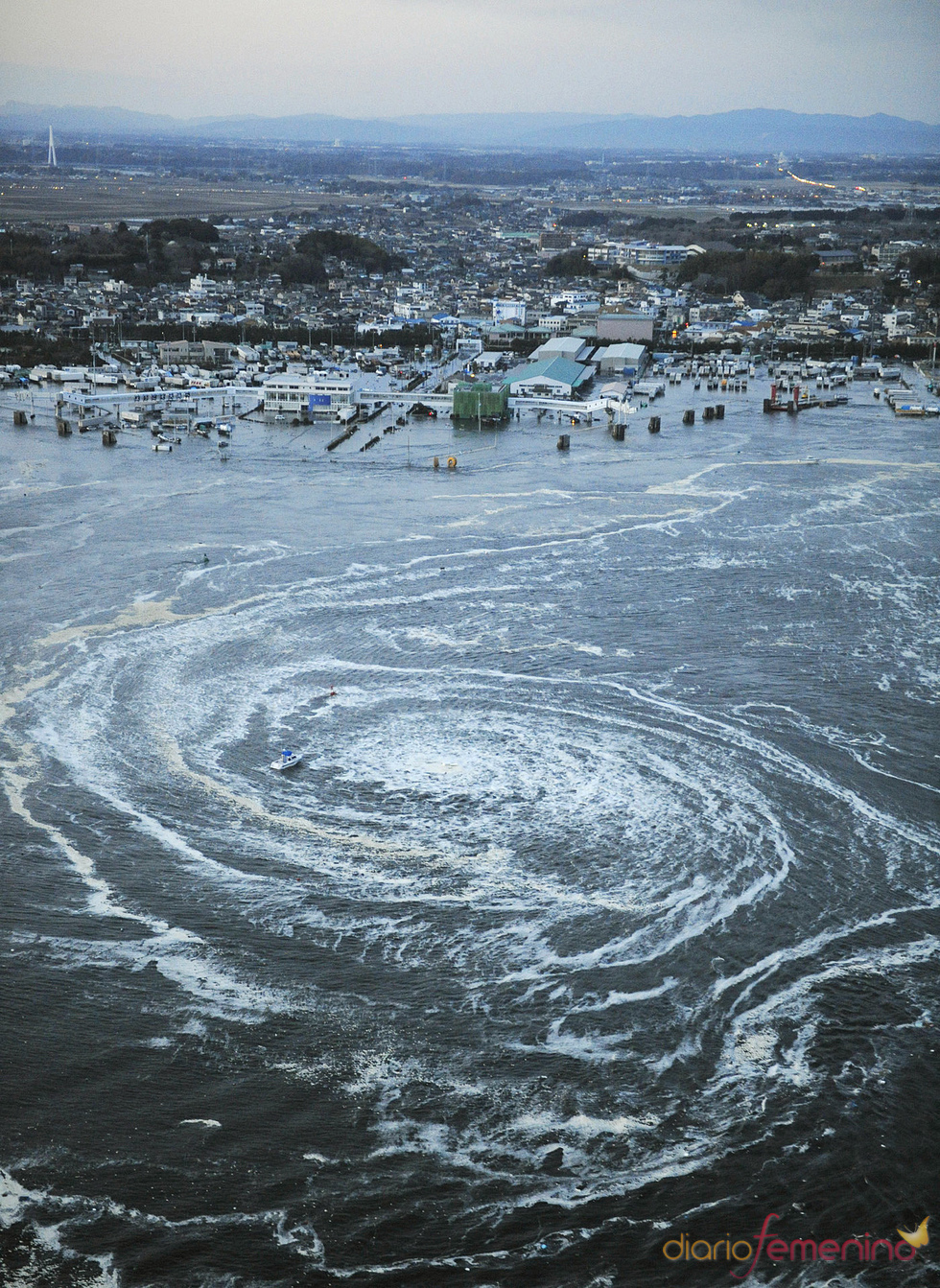 Remolino formado por el tsunami