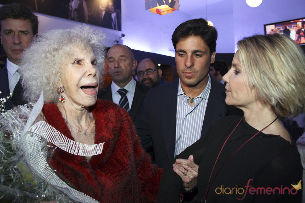 Fran Rivera, Eugenia Martínez de Irujo y la Duquesa de Alba en Sevilla
