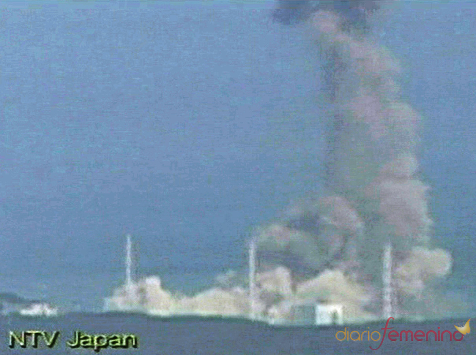 Explosión en un reactor de la central nuclear de Fukushima tras el terremoto de Japón