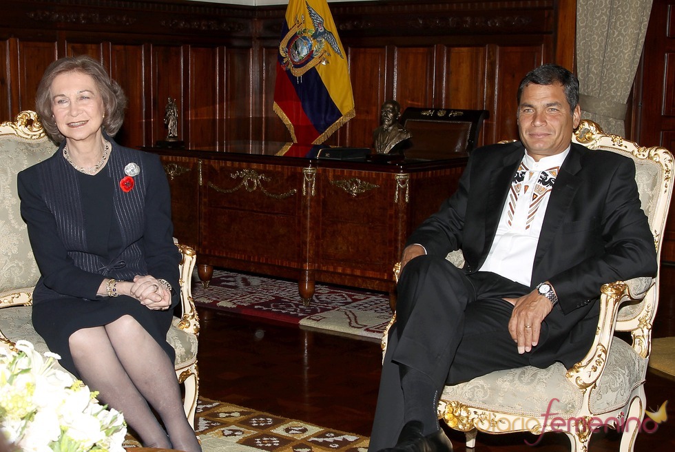 La Reina Sofía junto al presidente de Ecuador