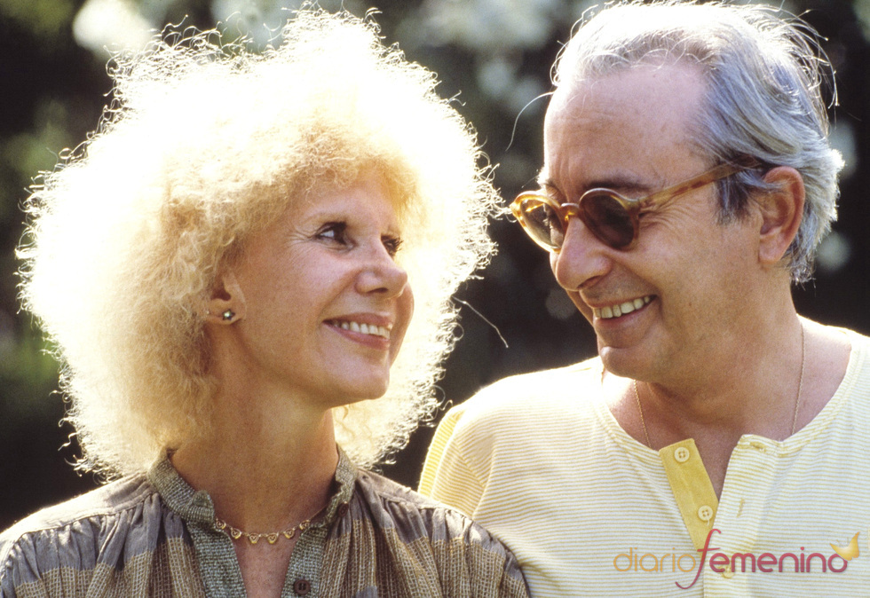 Posado de Cayetana y Jesús Aguirre