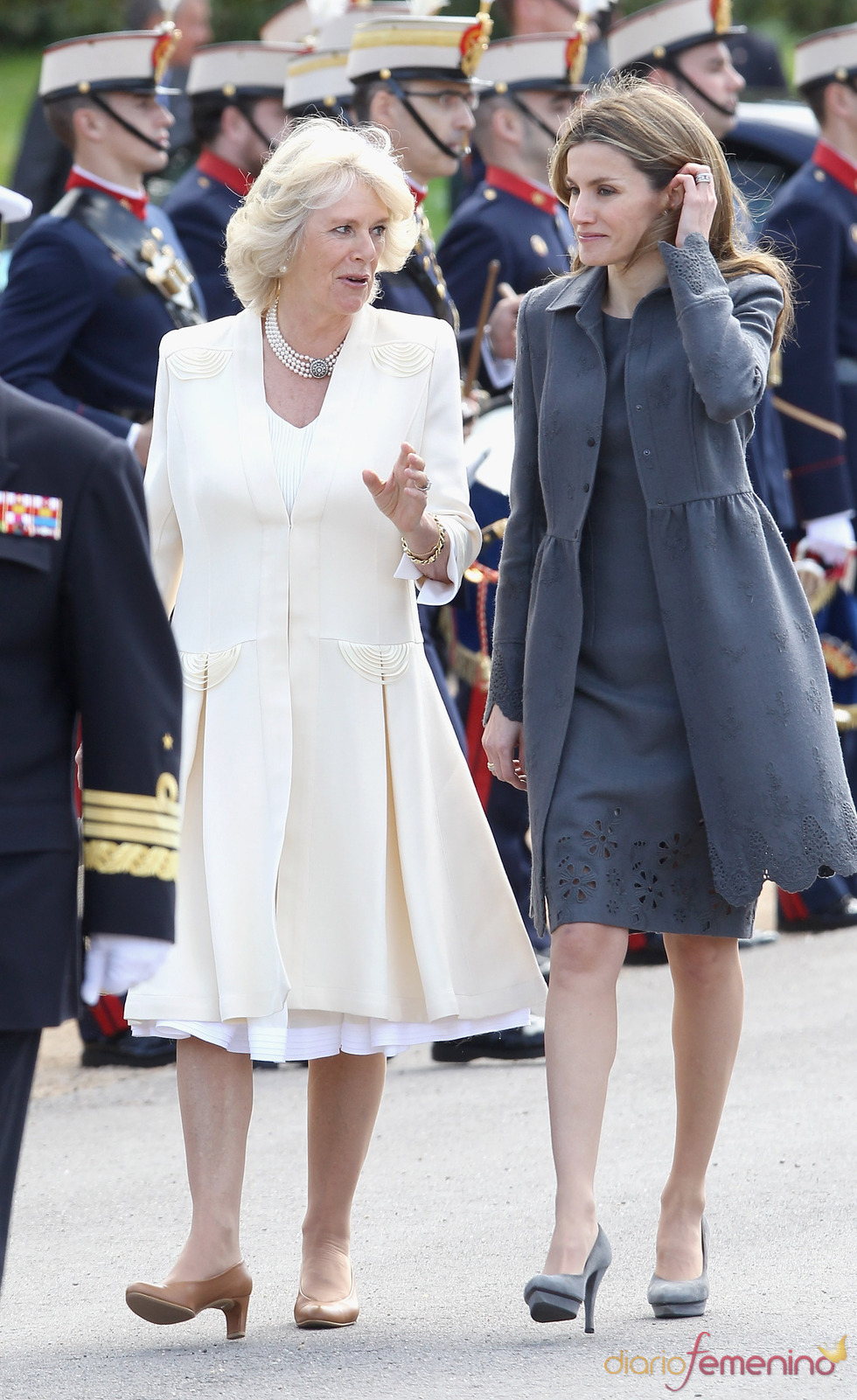 La Princesa Letizia charla con Camilla Parker Bowles