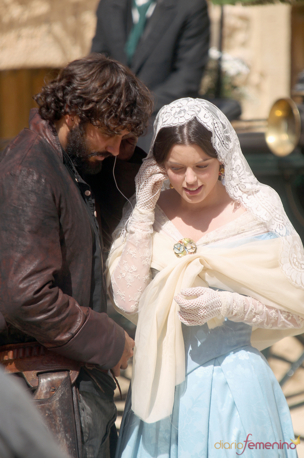 Alex García y Adriana Torrebejano ruedan 'Tierra de Lobos'