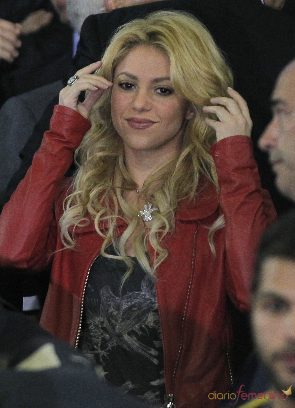 Shakira en el palco de Mestalla durante el Real Madrid - Barcelona
