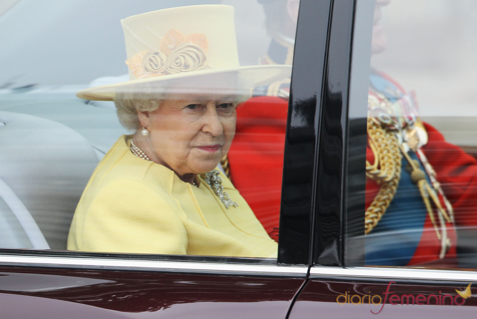 La Reina Isabel II a su llegada a la Abadía de Westminster