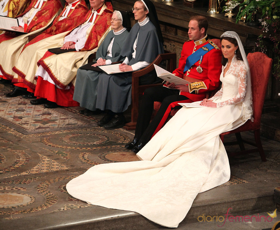 Momento de relax para Guillermo de Inglaterra y Kate Middleton en su boda