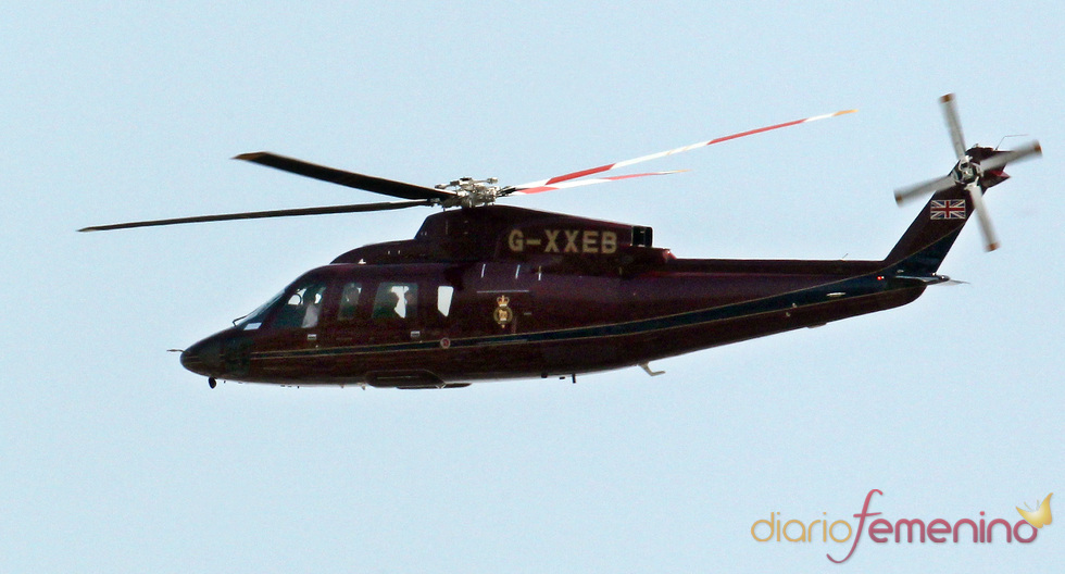 Luna de Miel de Kate y Guillermo: El helicóptero que los recogió