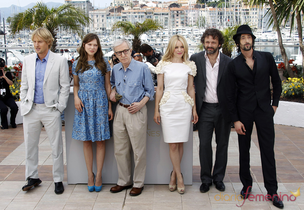 Reparto de 'Medianoche en París' en el Festival de Cine de Cannes 2011