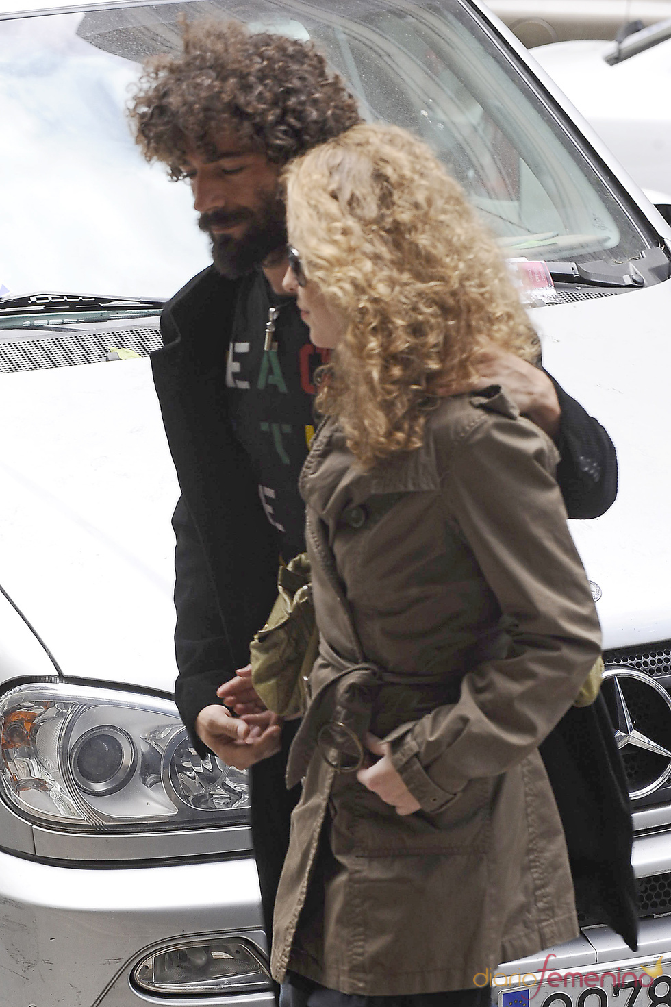Silvia Abascal y su novio Ruben Martín pasean por las calles de Madrid