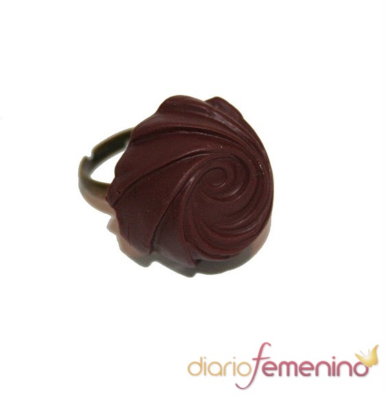 Anillo de bombón de la colección 'sweet' de Abataba 2011