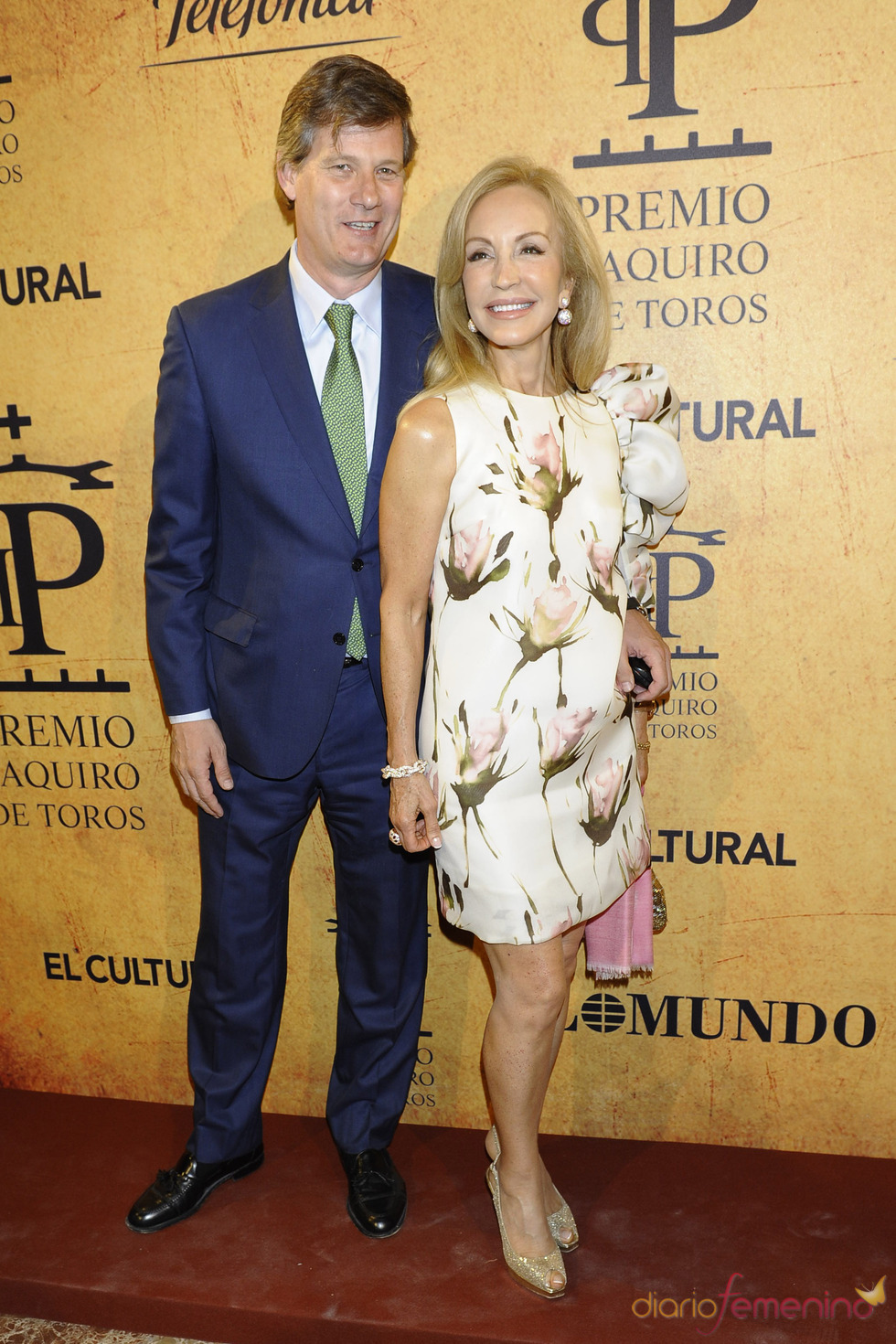 Carmen Lomana y su novio en los Premios Paquiro 2011