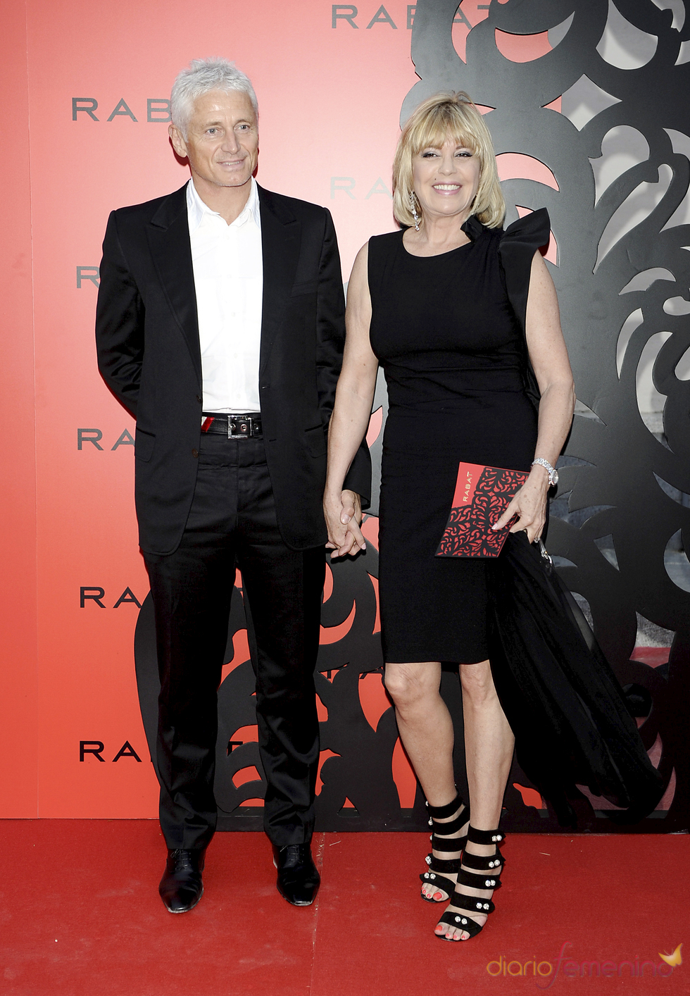 Bárbara Rey y su novio en la presentación de una joyería Bárbara Rey y su novio en la presentación de una joyería