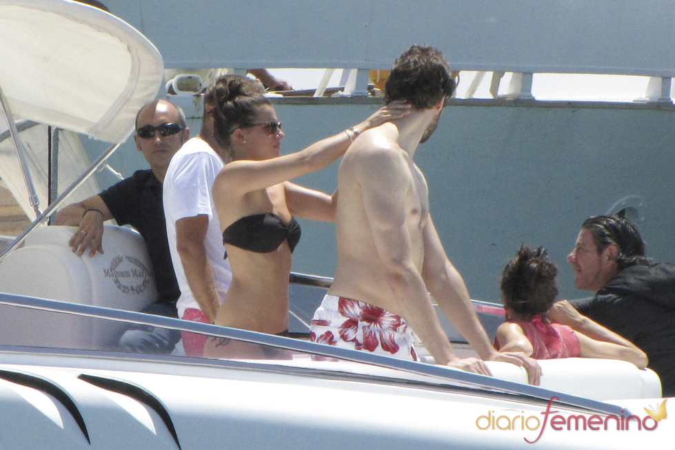 Silvia López le echa crema a su novio Pau Gasol